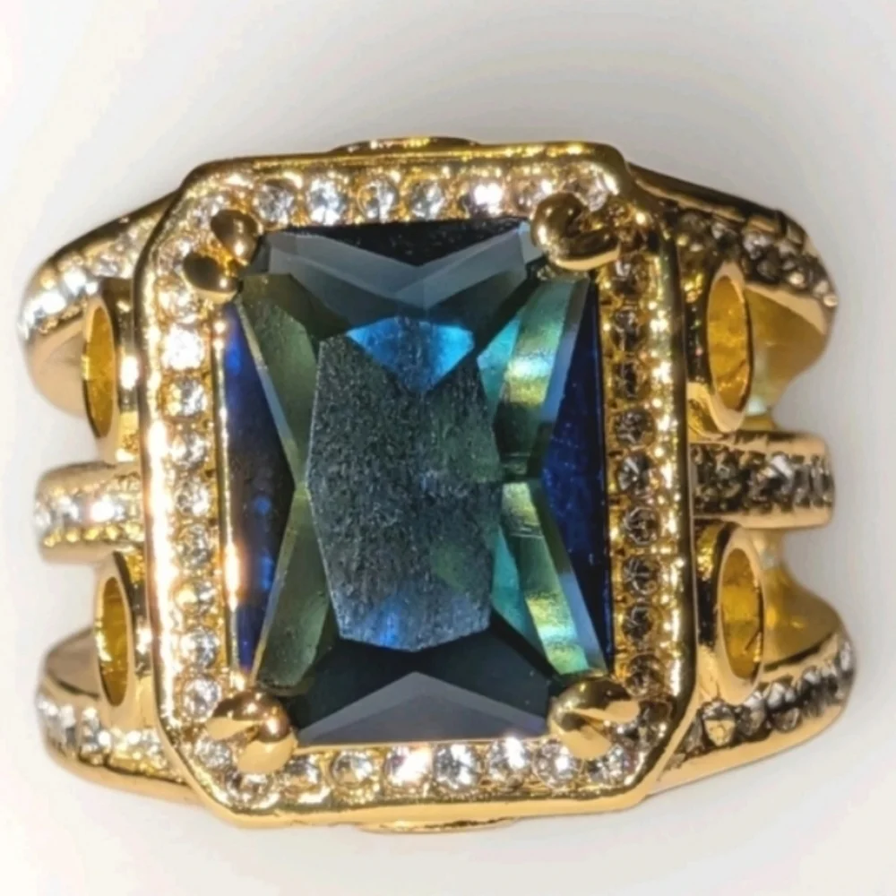 8ct Emerald Lab Created Blue Sapphire Mens Wedding Ring 14k Yellow Gold Plated11